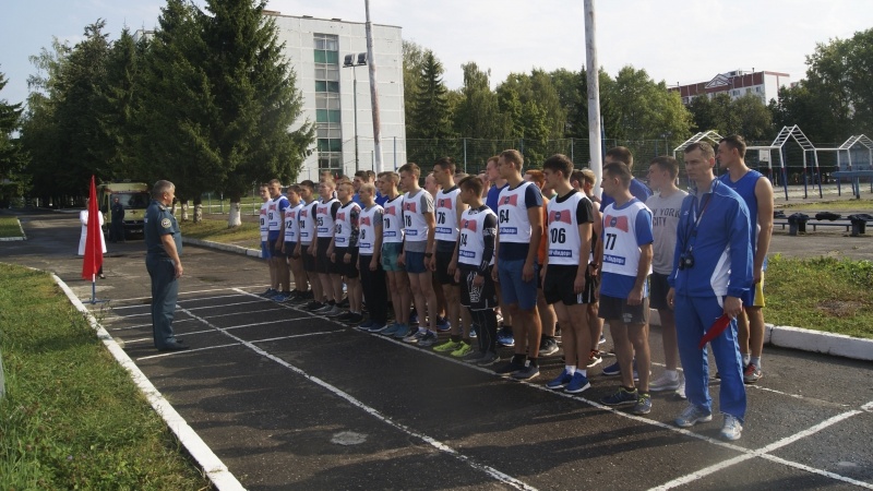 Продолжаются контрольные занятия с вновь прибывшими офицерами